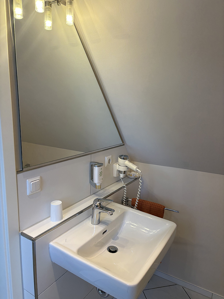 Ferienwohnung Schöne Aussicht Badezimmer